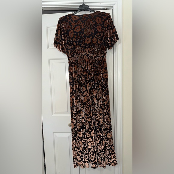 Baltic Born Floral Velvet Maxi Dress - Black and Brown - Picture 4 of 5